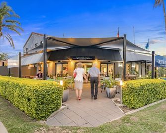 Sugar Country Motor Inn - בונדברג - בניין