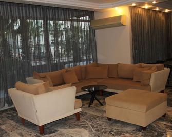 Hotel Villa Granada - Antalya - Salon