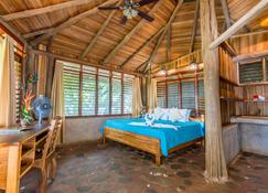 La Cusinga Eco Lodge - Uvita - Bedroom