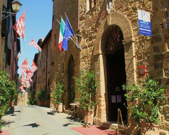 Hotel Palazzo Del Capitano Wellness & Relais - Historic Luxury Capitano Collection - San Quirico d'Orcia