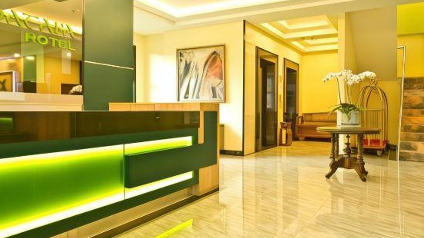 วิช โฮเทล แอนด์ คาเฟ่