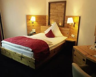 Hotel Restaurant Waldsägmühle - Pfalzgrafenweiler - Bedroom
