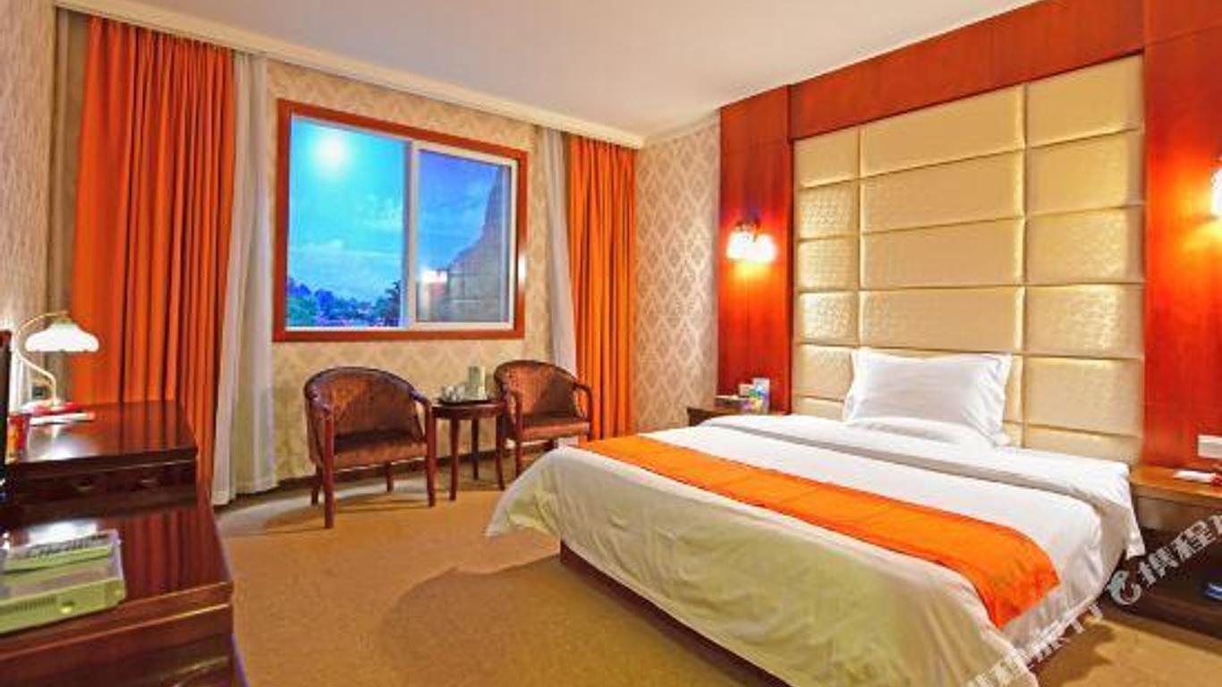 Lecheng Hotel