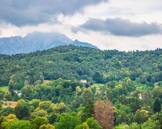 Nel Verde di Rovenza by Wonderful Italy - Bellagio