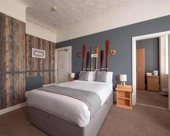 OYO Pier Hotel Rhyl - Rhyl - Bedroom
