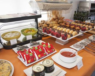 Cadosa - Soria - Buffet
