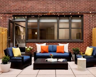 The Gardens Sonesta Es Suites New York - New York - Patio