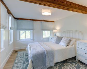 Unique Scituate Vacation Rental on Herring River! - Scituate - Bedroom