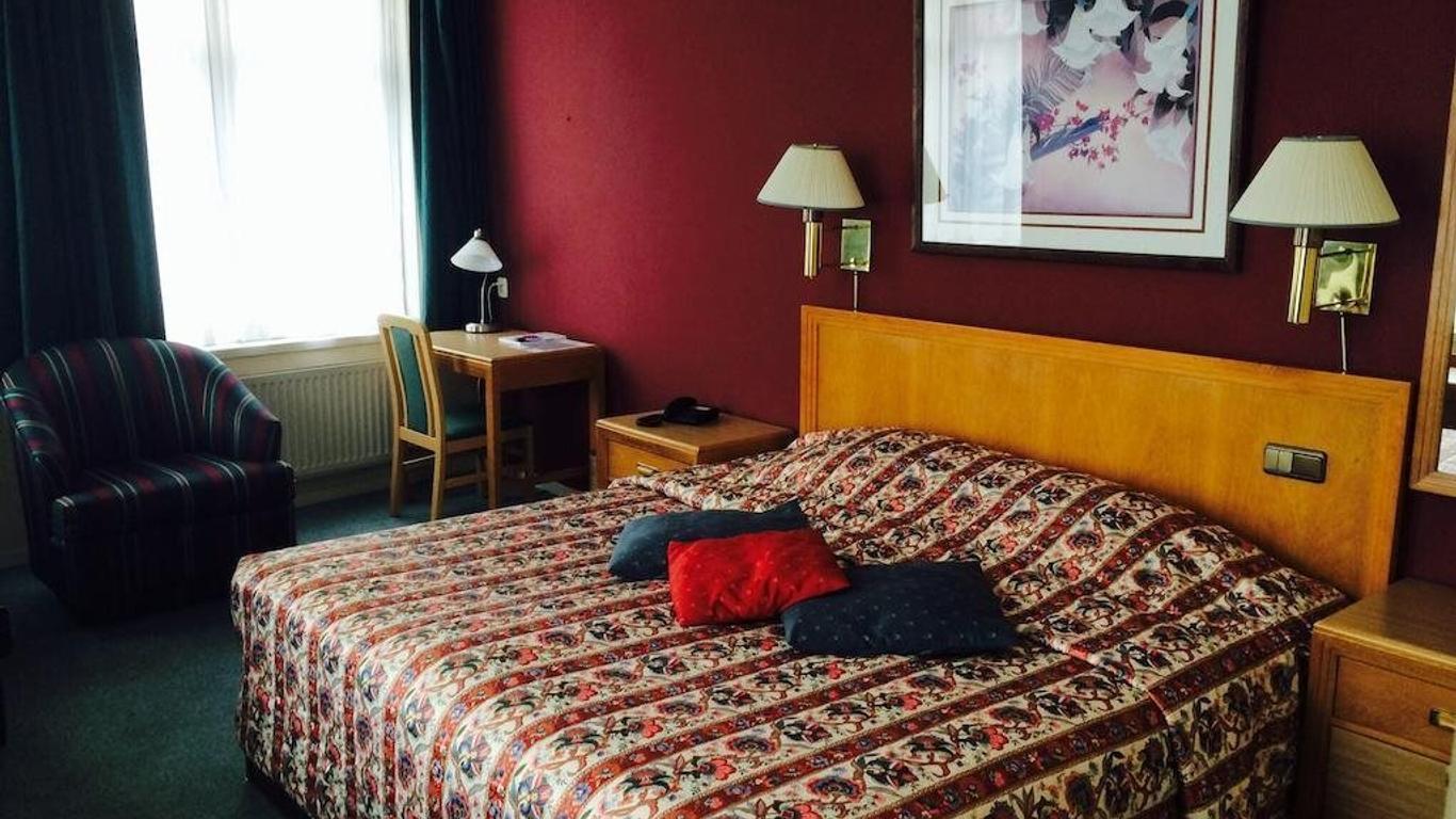 Hotel Mayflower