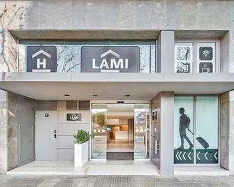 Hostal Lami - Esplugues de Llobregat - Edifici