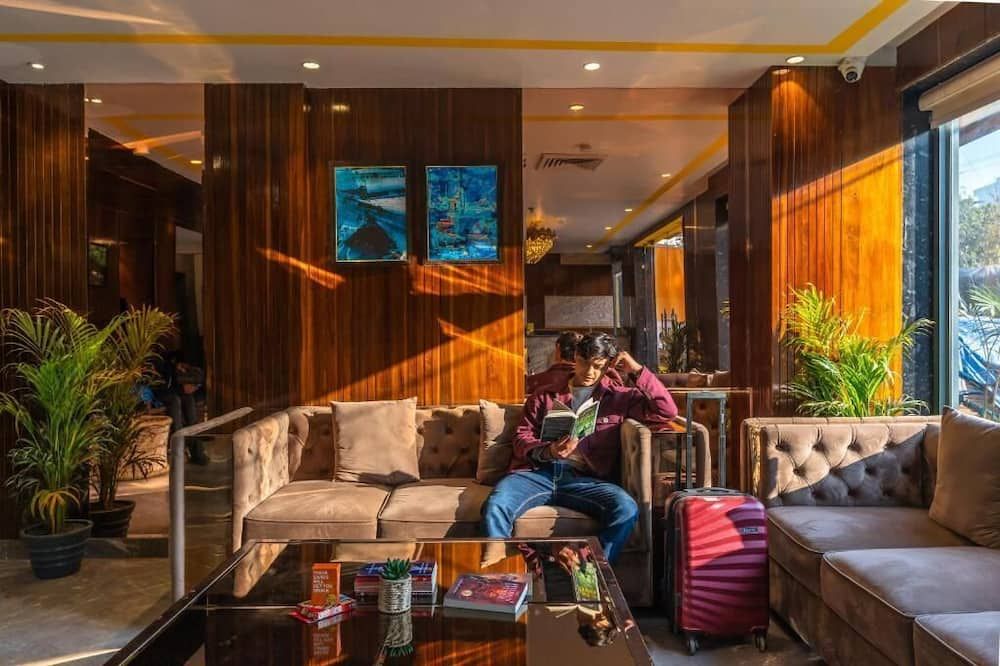 ذا هوستيلر أمريتسار، نير جولدن تيمبل - امريتسار - ردهة