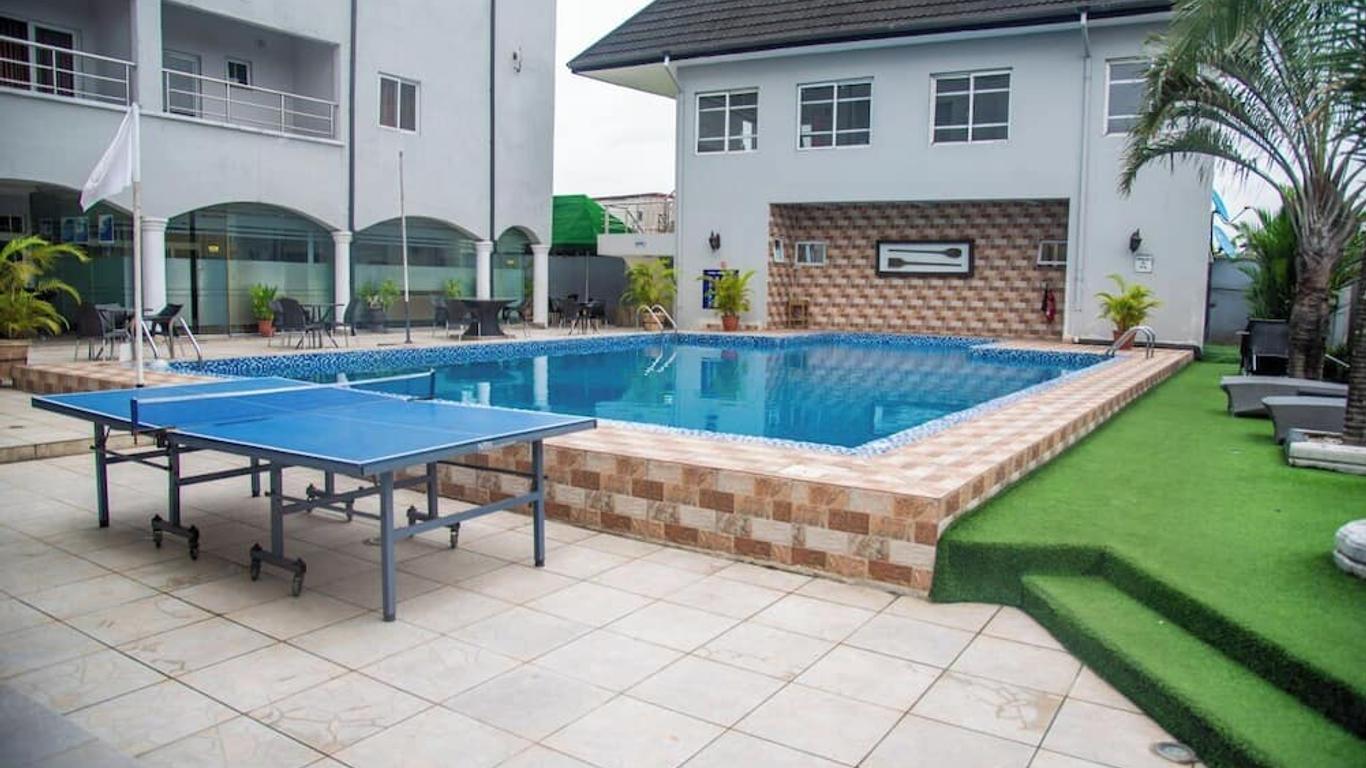 Golden Tulip Hotel -Gt31 Stadium Road