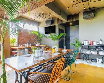 Fabhotel Vjr Hsr - Bengaluru - Dining room