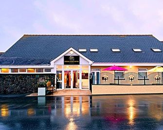 OYO Ocean Haze Hotel - Haverfordwest - Budova