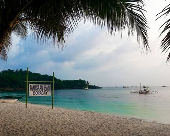 Feliness Resort - בורקאי - חוף