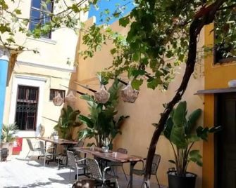 Rhodes Youth Hostel - Rhodos