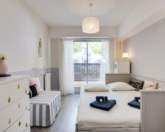 Appartement du Rocher - 3 étoiles - Welkeys - Biarritz - Living room