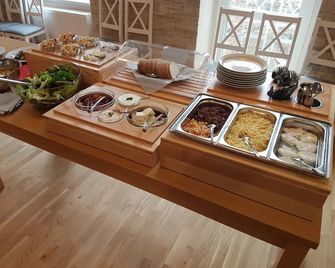 Villa Grohmann - Lipova Lazne - Buffet