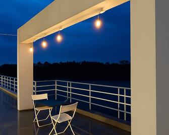 River Splash Resort,Karjat - Neral - Balcón