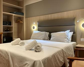 Anemoni Piraeus Hotel - Piraeus - חדר שינה