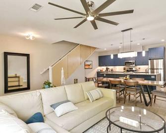 New Modern Home near GA Tech - Atlanta - Sala de estar
