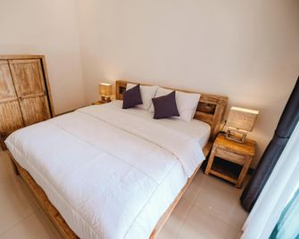 Kubu Dangin Guest House Kerobokan - Sidemen