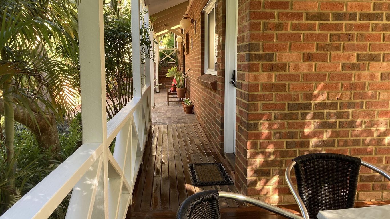 Edge Of The Forest Motel