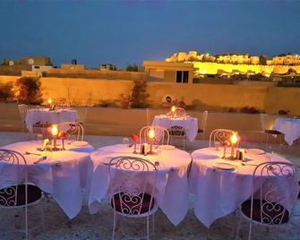 Welcomheritage Kalyan Bhawan Hotel - Jaisalmer - Resepsjon