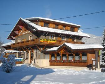 La Boule de Neige - Samoëns - Edificio