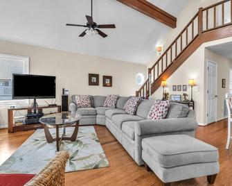 Heron Pointe by Oak Island Accommodations - Oak Island - Sala de estar