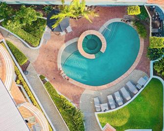 Alex Seaside Resort - Alexandra Headland - Pool