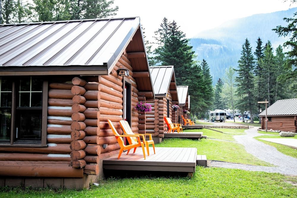 Jasper Gates Resort - Jasper Hinton