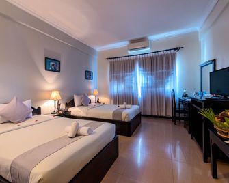 جاي اي ريزيدنت - سيم ريب - غرفة نوم