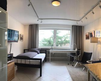Quiet Oasis Museum Area Munich - Munchen - Kamar Tidur