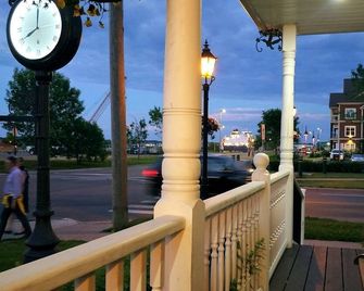 Inn on the Harbour - Charlottetown - Balkong