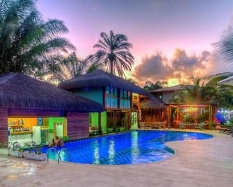 Terra Boa Hotel Boutique - איטקארה (אילוז-איטבונה) - בריכה