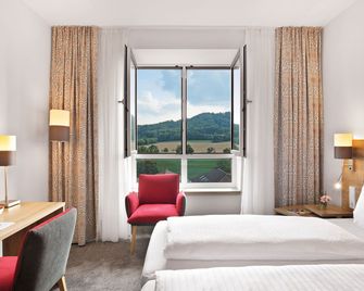 Landhotel Beck - Kupferzell - Спальня
