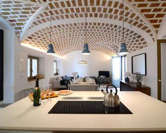 Casa Rosa Port - l'Escala - Dining room