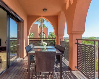 Amendoeira Golf Resort - Alcantarilha - Balkong