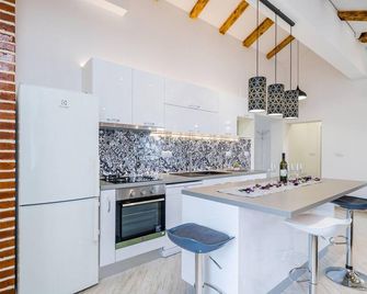 Amazing Home In Slano With Kitchen - Slano - Kitchen