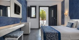 Rivari Santorini Hotel - Kamari - Schlafzimmer