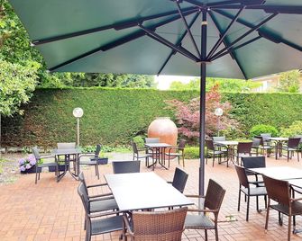 Parkhotel Lippstadt - Lippstadt - Patio