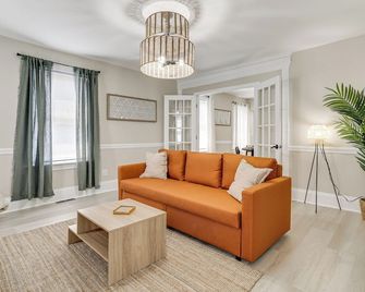 Lively Area Downtown Providence Apartmen - Providence - Sala de estar