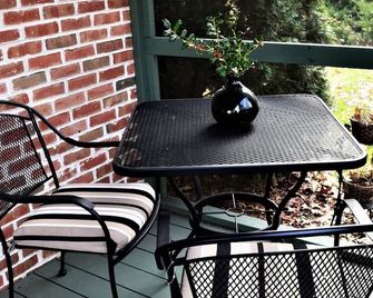 Cushing Cottage at Brierfield - Nature and Seclusion near Gettysburg - Gettysburg - Balcony