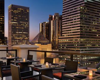 Hilton Checkers Los Angeles - Los Angeles - Restauracja