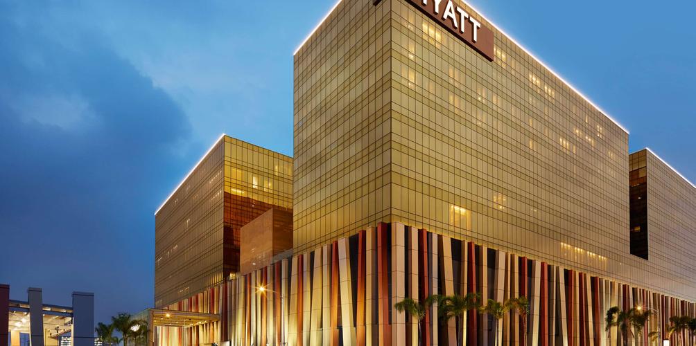Hyatt City Of Dreams Manila 146 1 9 3 Paranaque Hotel Deals Reviews Kayak