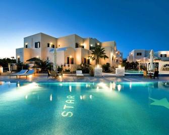 Hotel Star Santorini - Megalochori - Pool