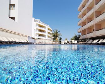 Invisa Hotel La Cala- Adults Only - Santa Eulària des Riu - Pool