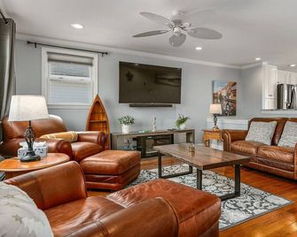 Hampton Beach, Free Parking, Sunsets - Hampton - Living room