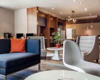 Hilton Garden Inn North Phoenix Scottsdale - Phoenix - Lobby